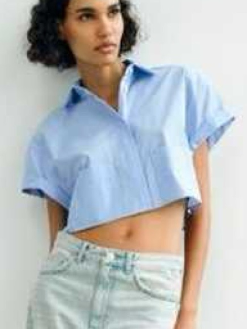 Zara Poplin Cropped Rolled Sleeve Button Up Shirt